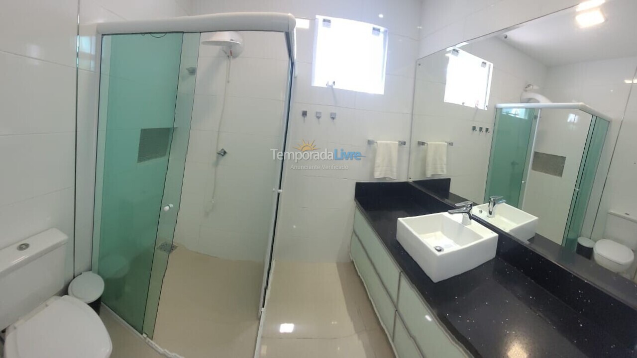 Casa para aluguel de temporada em Florianópolis (Jurere Tradicional)