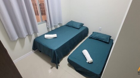 7000 – Casa 03 dormitórios em Jurerê para locação de temporada!!