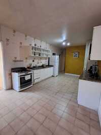 Casa Bombinhas (morrinhos)