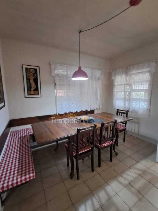 Casa para aluguel de temporada em Bombinhas (Morrinhos)