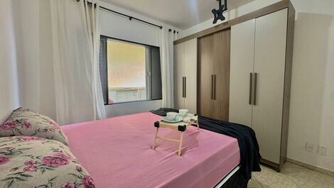 Beautiful beachfront apartment in Balneário Camboriú with 2 suites.