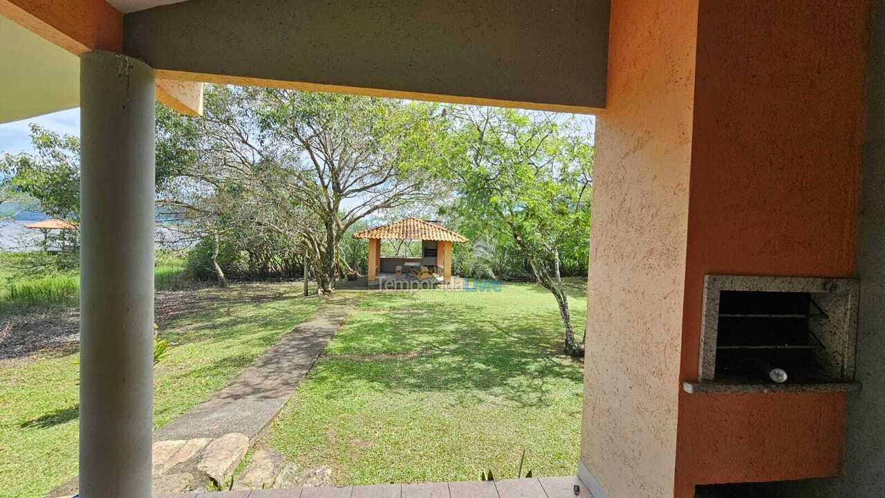 Casa para aluguel de temporada em Garopaba (Ferrugem)