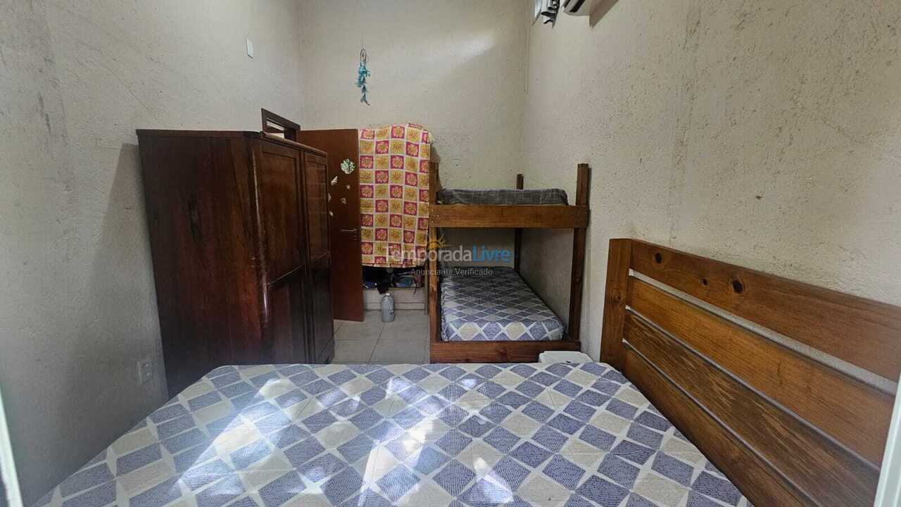 Casa para aluguel de temporada em Garopaba (Ferrugem)