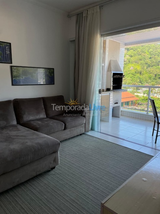 Apartamento para aluguel de temporada em Ubatuba (Enseada)