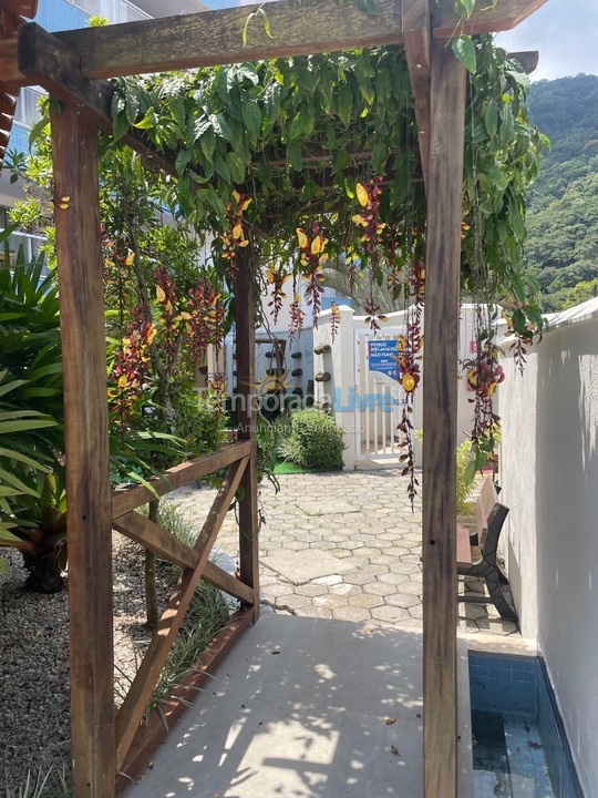 Apartamento para aluguel de temporada em Ubatuba (Enseada)