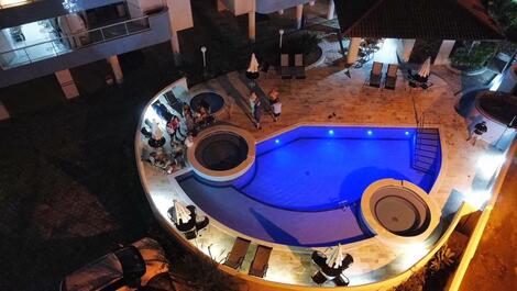 Vista aérea área da piscina