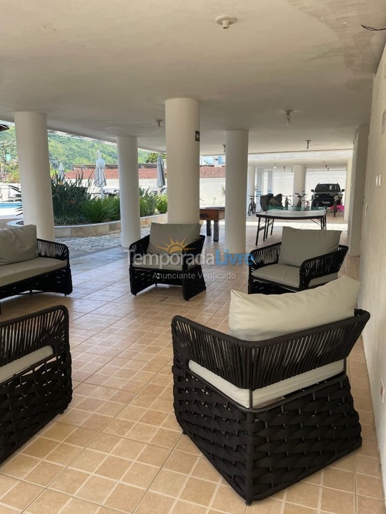 Apartamento para aluguel de temporada em Ubatuba (Enseada)