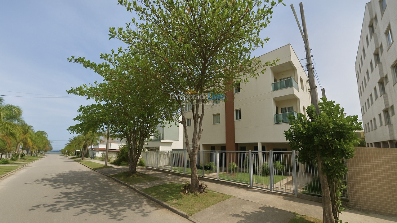 Apartamento para aluguel de temporada em Ubatuba (Praia Grande)