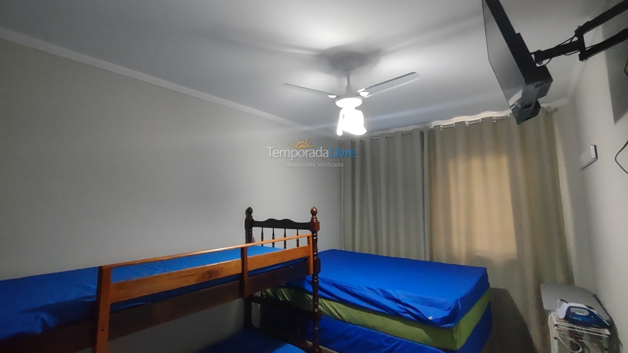 Apartamento para aluguel de temporada em Ubatuba (Praia Grande)