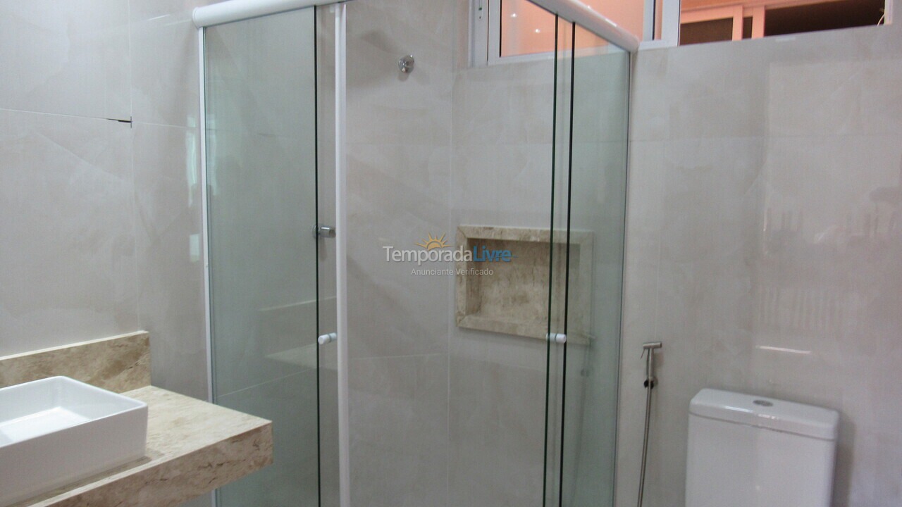 Apartamento para aluguel de temporada em Ubatuba (Praia Grande)