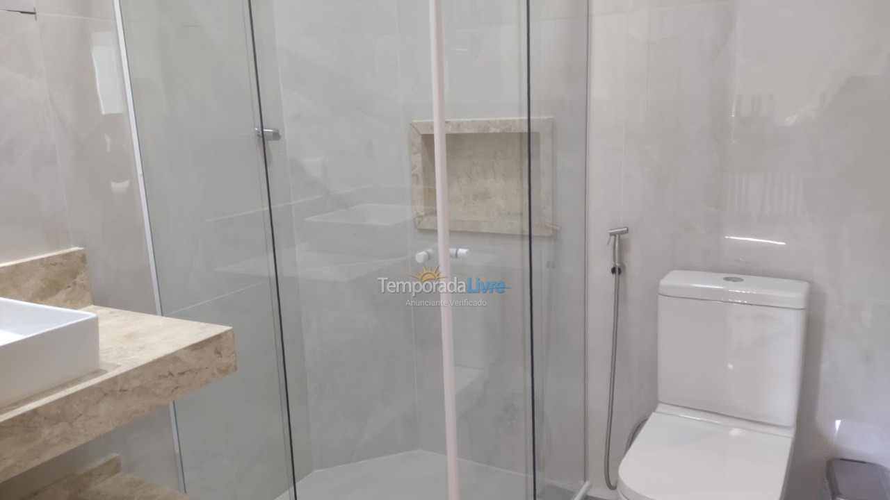 Apartamento para aluguel de temporada em Ubatuba (Praia Grande)