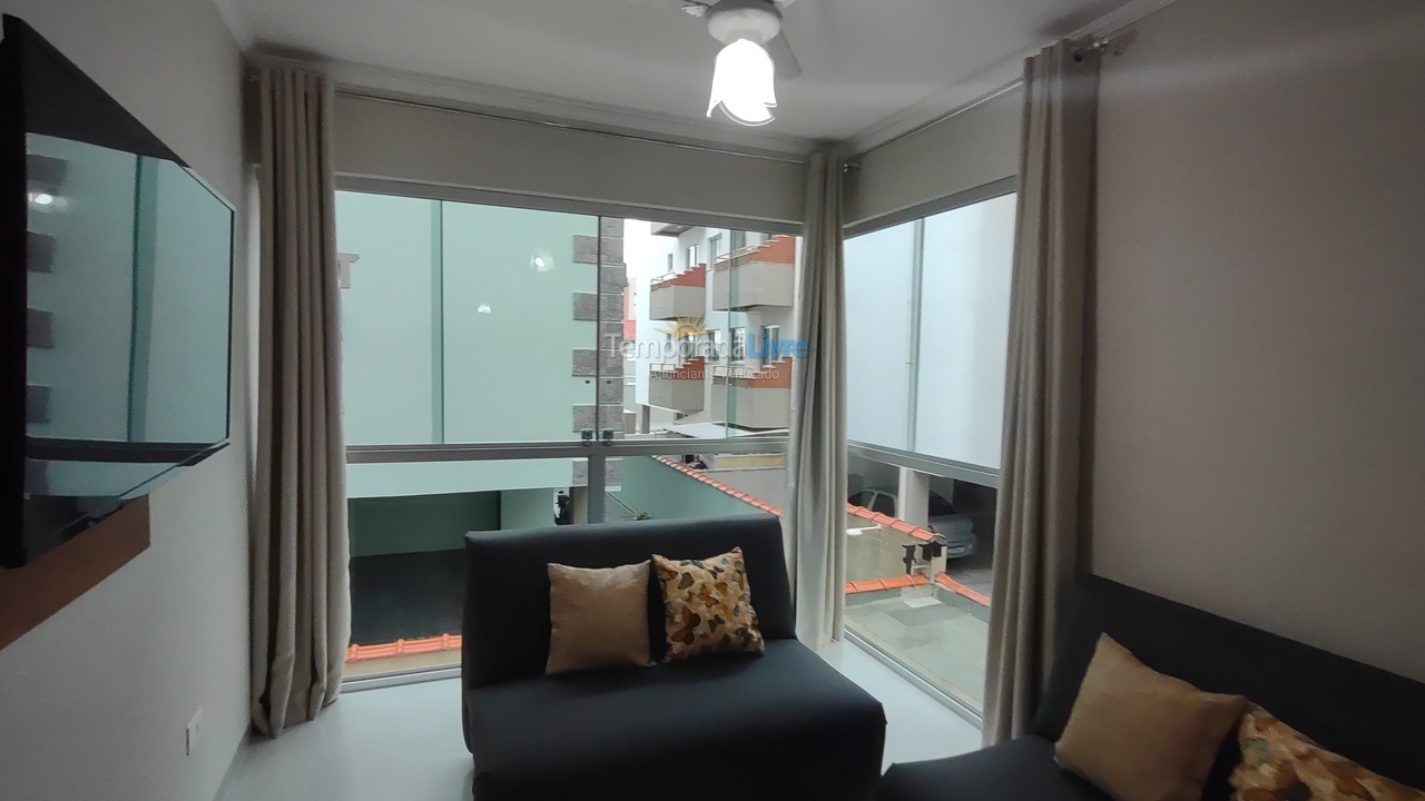 Apartamento para aluguel de temporada em Ubatuba (Praia Grande)