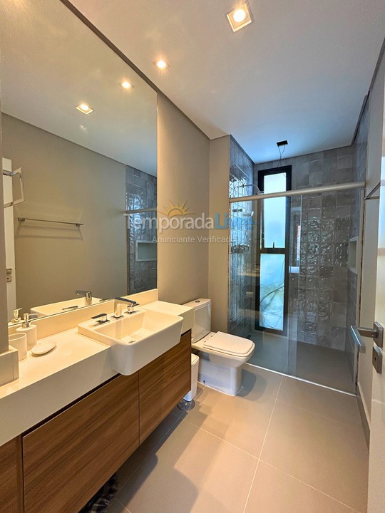 Casa para aluguel de temporada em São Sebastião (Juquehy)