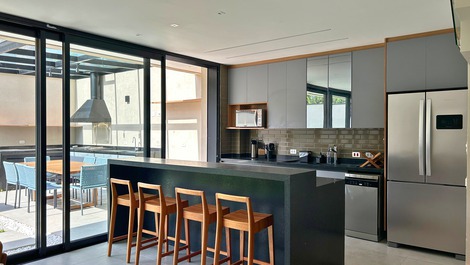 Praia Juquehy - Condomínio Fechado