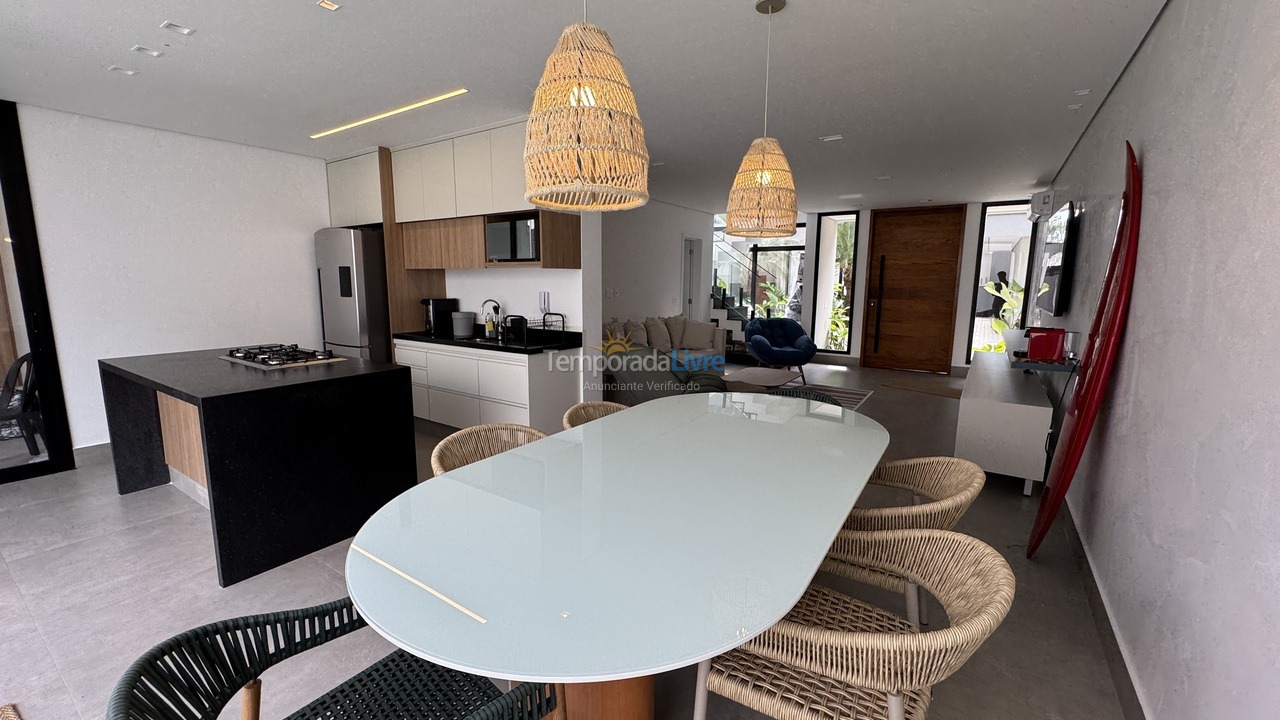 Casa para alquiler de vacaciones em São Sebastião (Juquehy)