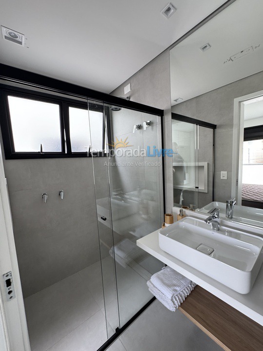 Casa para alquiler de vacaciones em São Sebastião (Juquehy)