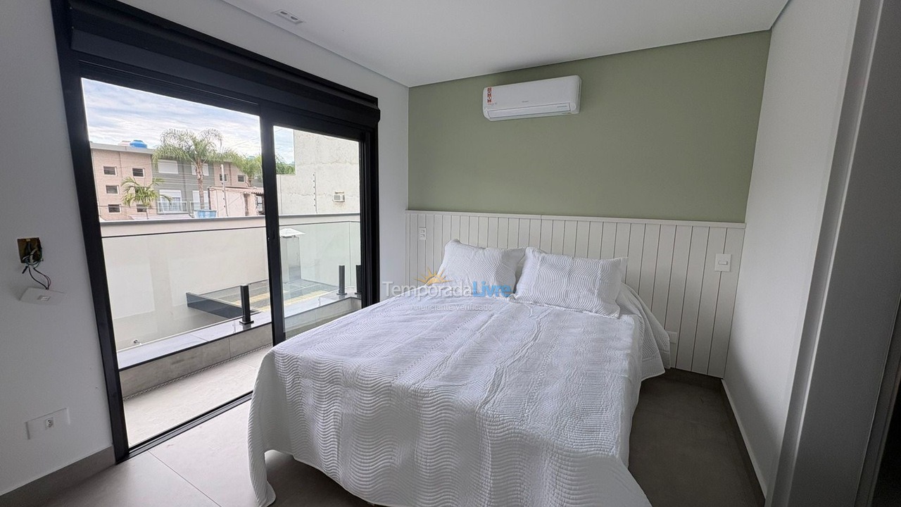 Casa para alquiler de vacaciones em São Sebastião (Juquehy)