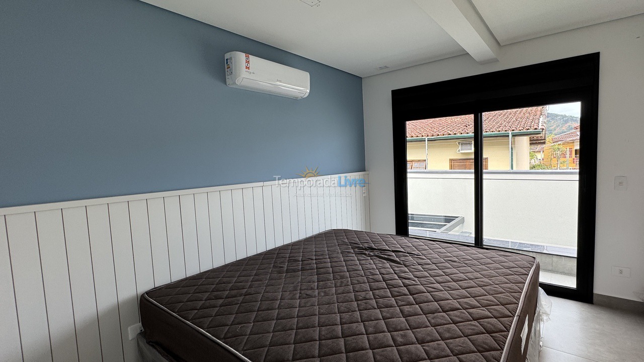 Casa para alquiler de vacaciones em São Sebastião (Juquehy)