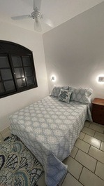 Apartment with 3 bedrooms, sleeps up to 7 people, in Cachoeira do Bom Jesus.