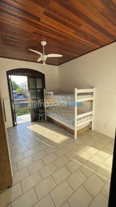 Apartment for vacation rental in Florianópolis (Cachoeira do Bom Jesus)