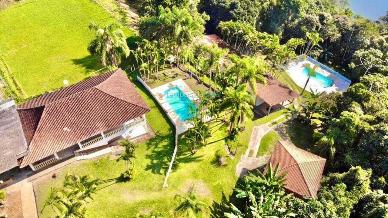 Chácara / sítio para aluguel de temporada em Juquitiba (Barra Mansa)