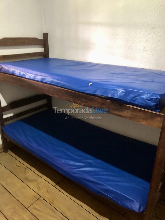 Chácara / sítio para aluguel de temporada em Juquitiba (Barra Mansa)