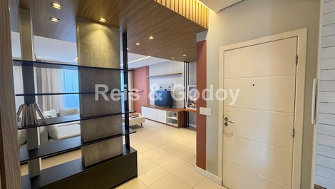 Hermoso ático privado con jacuzzi, 3 suites y piscina