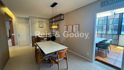 Hermoso ático privado con jacuzzi, 3 suites y piscina