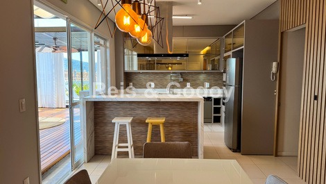 Hermoso ático privado con jacuzzi, 3 suites y piscina