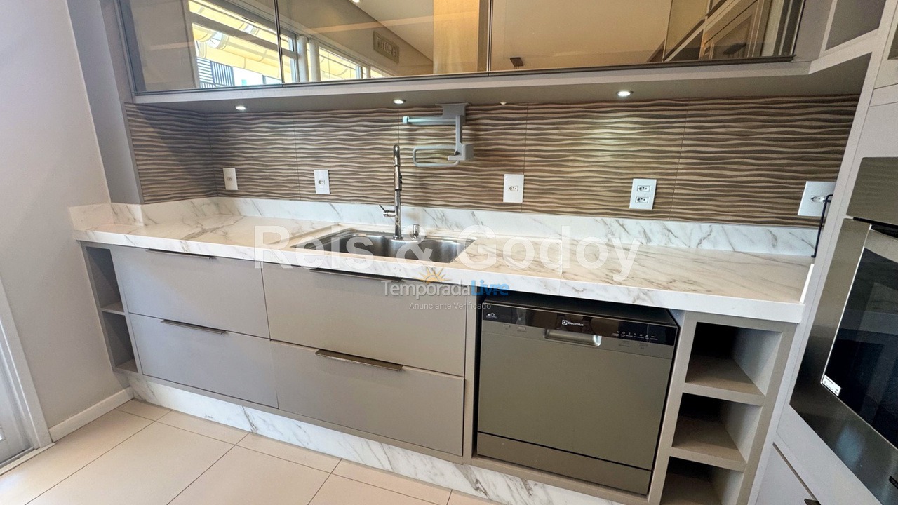 Apartamento para alquiler de vacaciones em Florianopolis (Praia dos Ingleses)