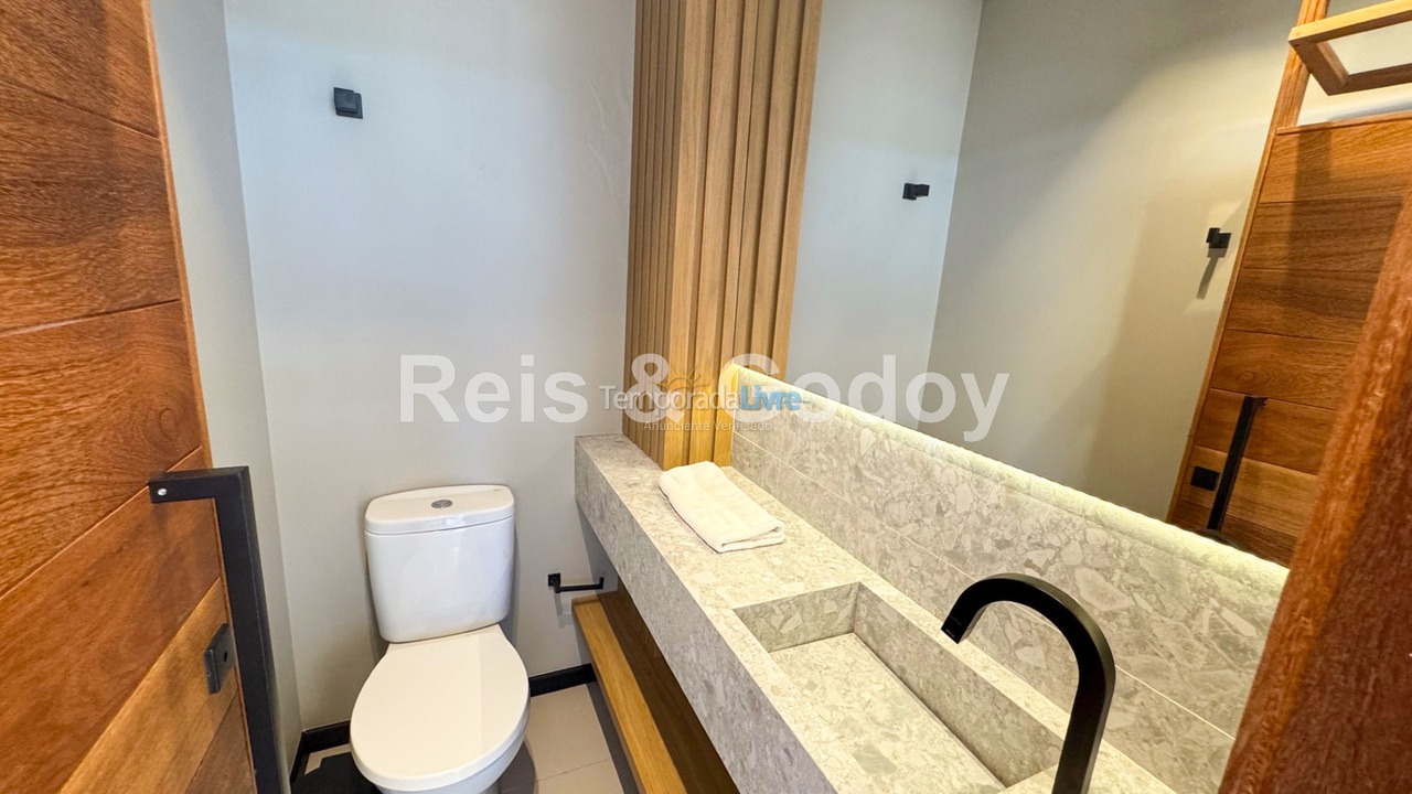 Apartamento para alquiler de vacaciones em Florianopolis (Praia dos Ingleses)