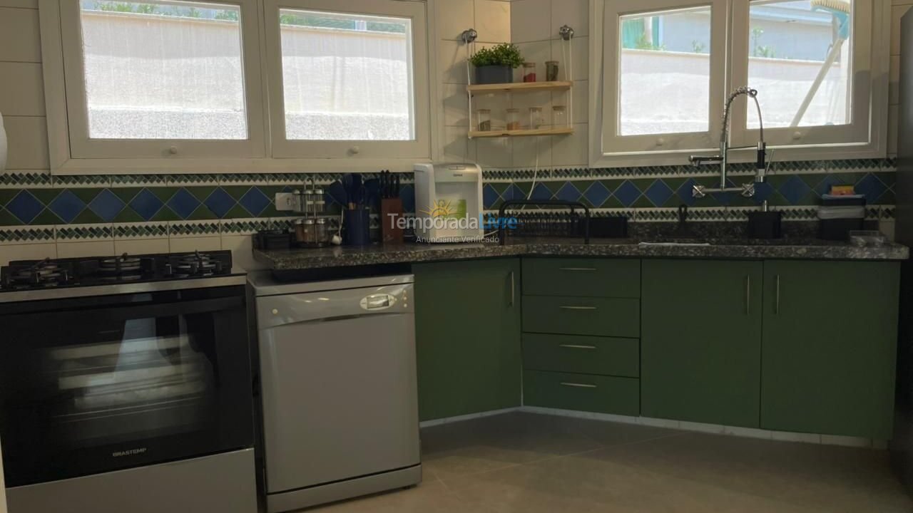 Ranch for vacation rental in Bertioga (Riviera de São Lourenço)