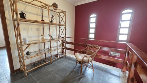 Casa 4 suites A/C Piscina churrasqueira local nobre Praia da enseada