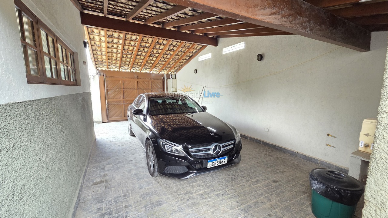 Casa para aluguel de temporada em Guarujá (Enseada)