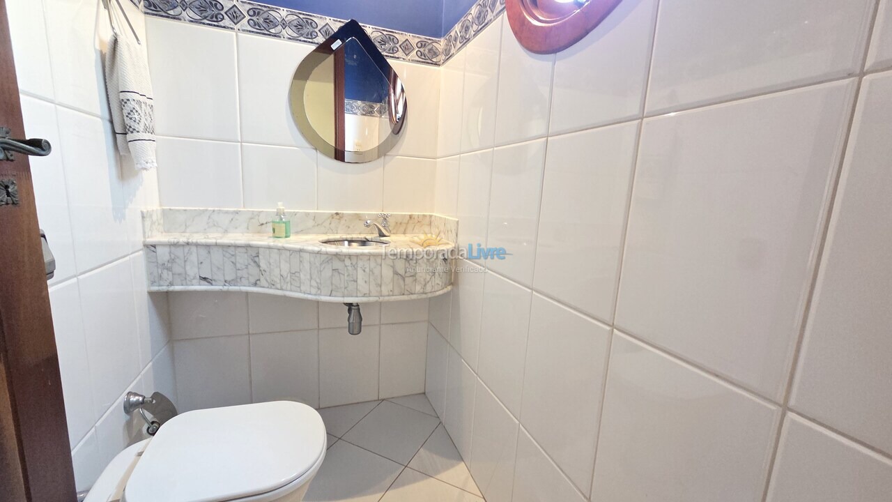 Casa para aluguel de temporada em Guarujá (Enseada)