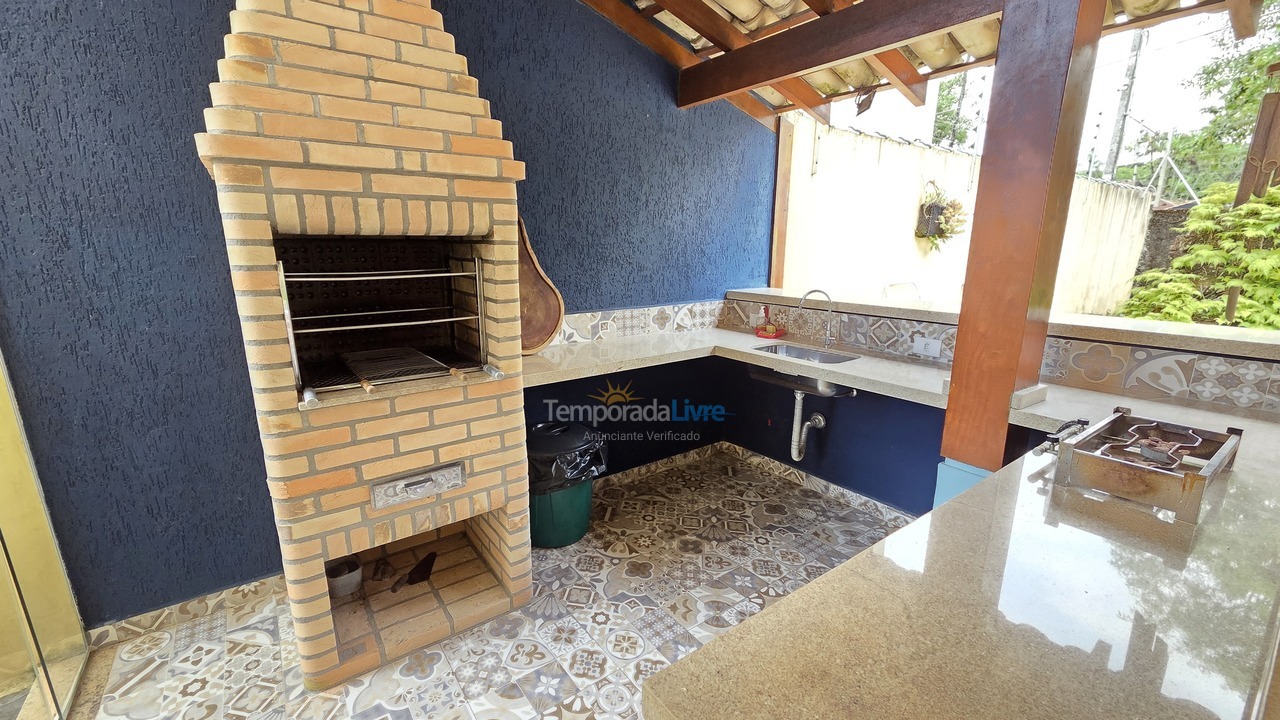 Casa para aluguel de temporada em Guarujá (Enseada)