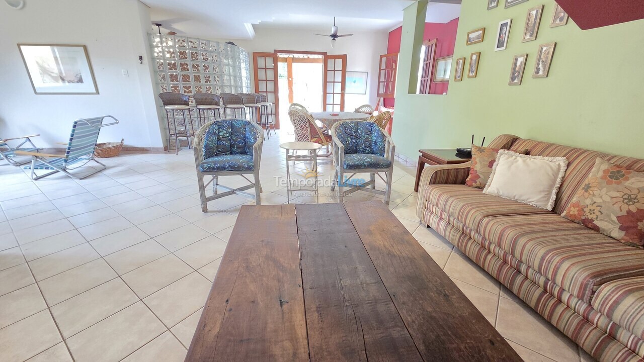 Casa para aluguel de temporada em Guarujá (Enseada)