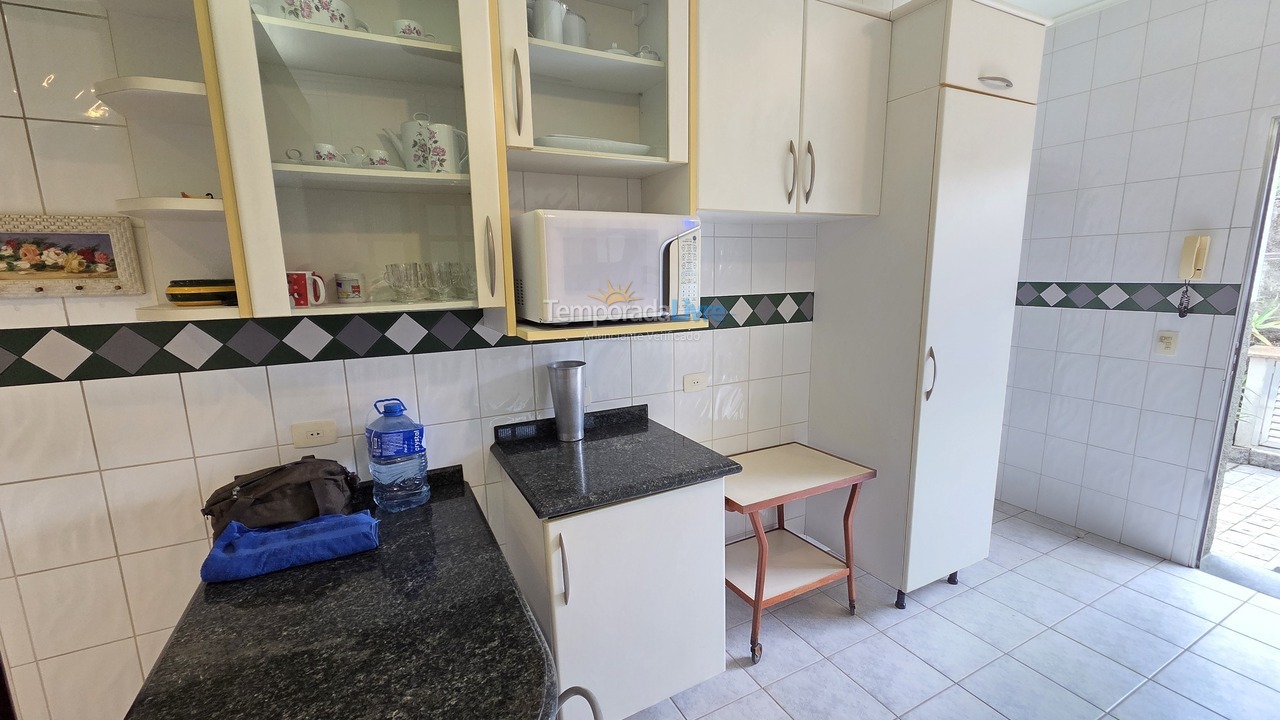 Casa para aluguel de temporada em Guarujá (Enseada)