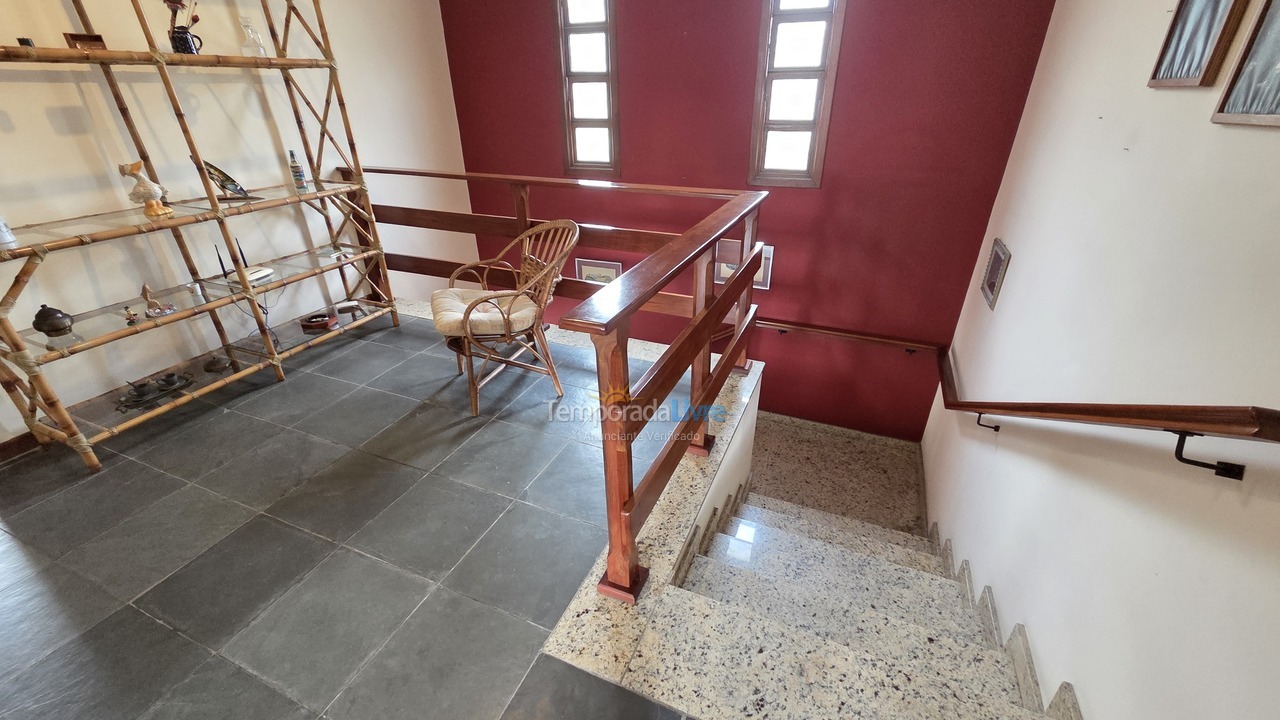 Casa para aluguel de temporada em Guarujá (Enseada)