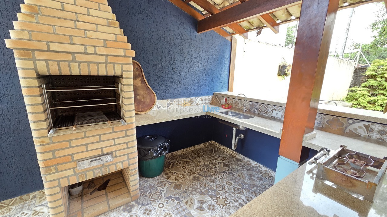 Casa para aluguel de temporada em Guarujá (Enseada)