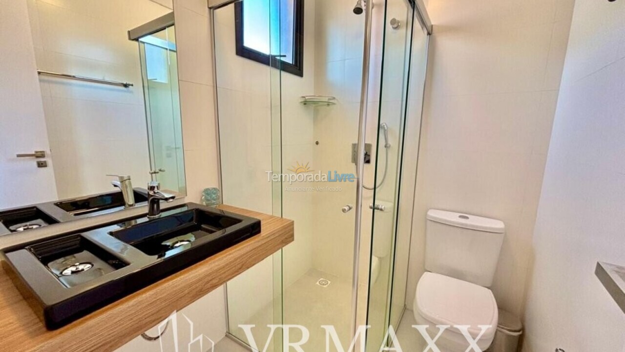 Apartamento para aluguel de temporada em Bombinhas (Praia de Bombas)