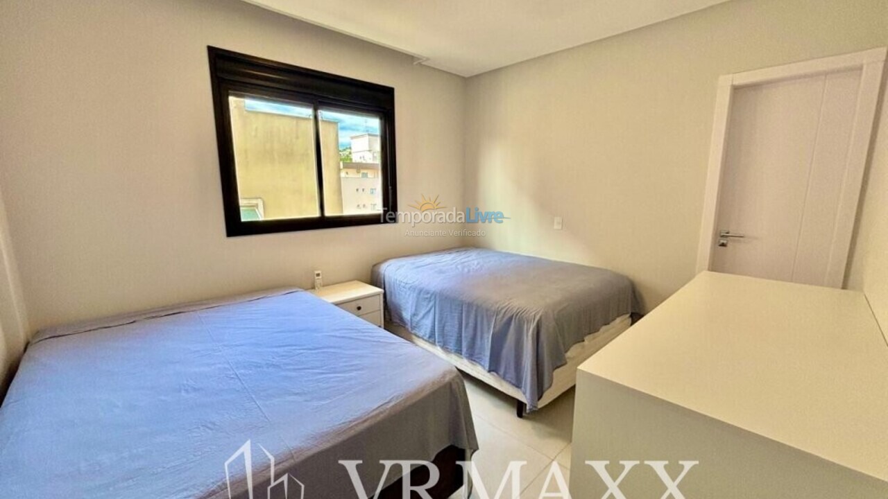 Apartamento para aluguel de temporada em Bombinhas (Praia de Bombas)