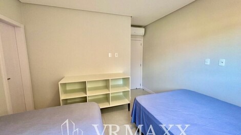 Apartamento em Bombas