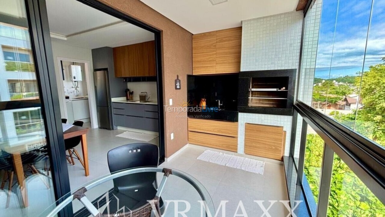 Apartamento para aluguel de temporada em Bombinhas (Praia de Bombas)