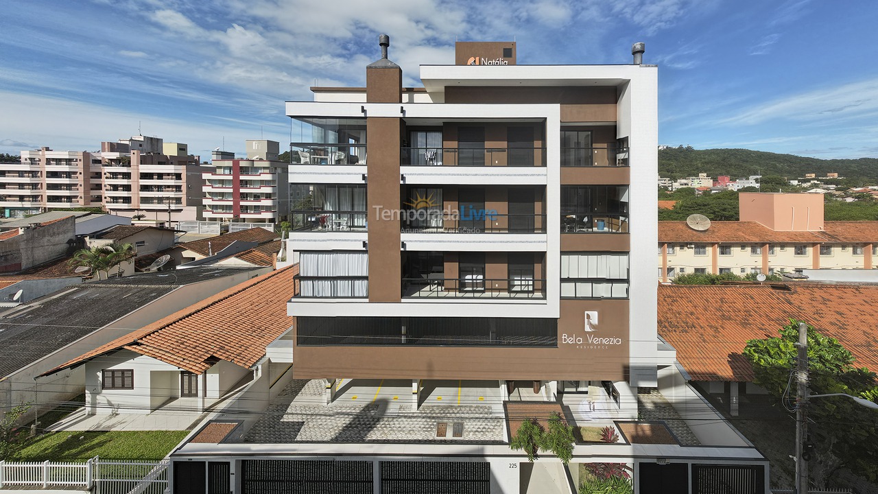 House for vacation rental in Bombinhas (Praia de Bombas)