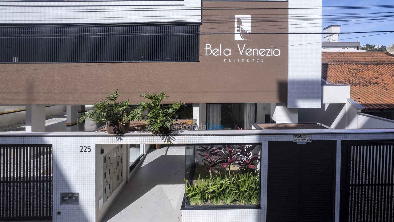 House for vacation rental in Bombinhas (Praia de Bombas)