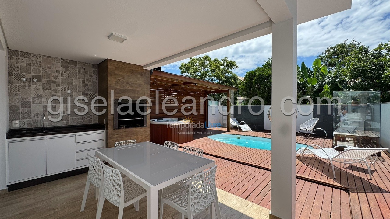 Casa para alquiler de vacaciones em Florianopolis (Jurerê Internacional)
