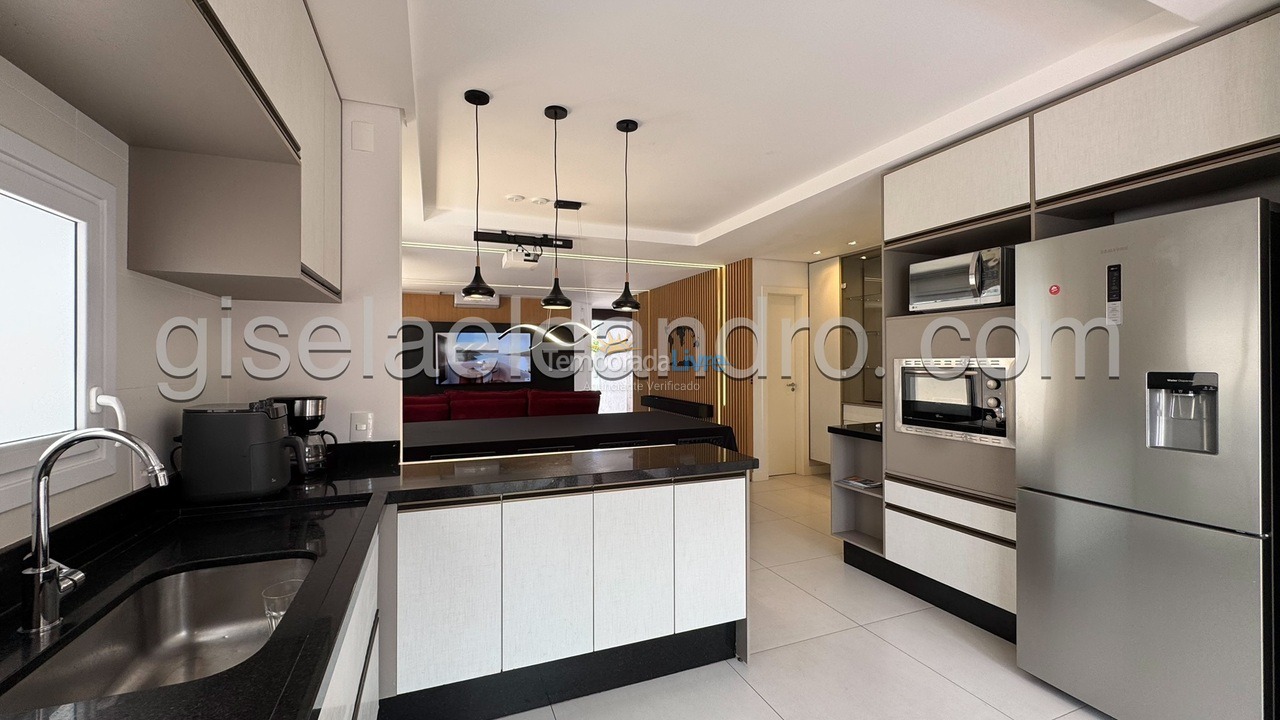 Casa para alquiler de vacaciones em Florianopolis (Jurerê Internacional)