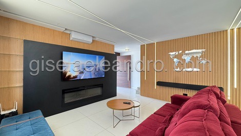 Increíble casa en Jurere Inn con 4 habitaciones y jacuzzi.