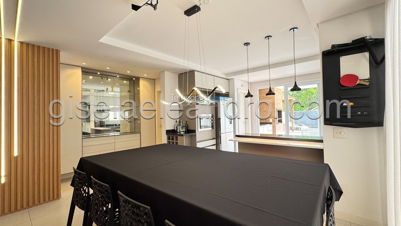 Casa para alquiler de vacaciones em Florianopolis (Jurerê Internacional)